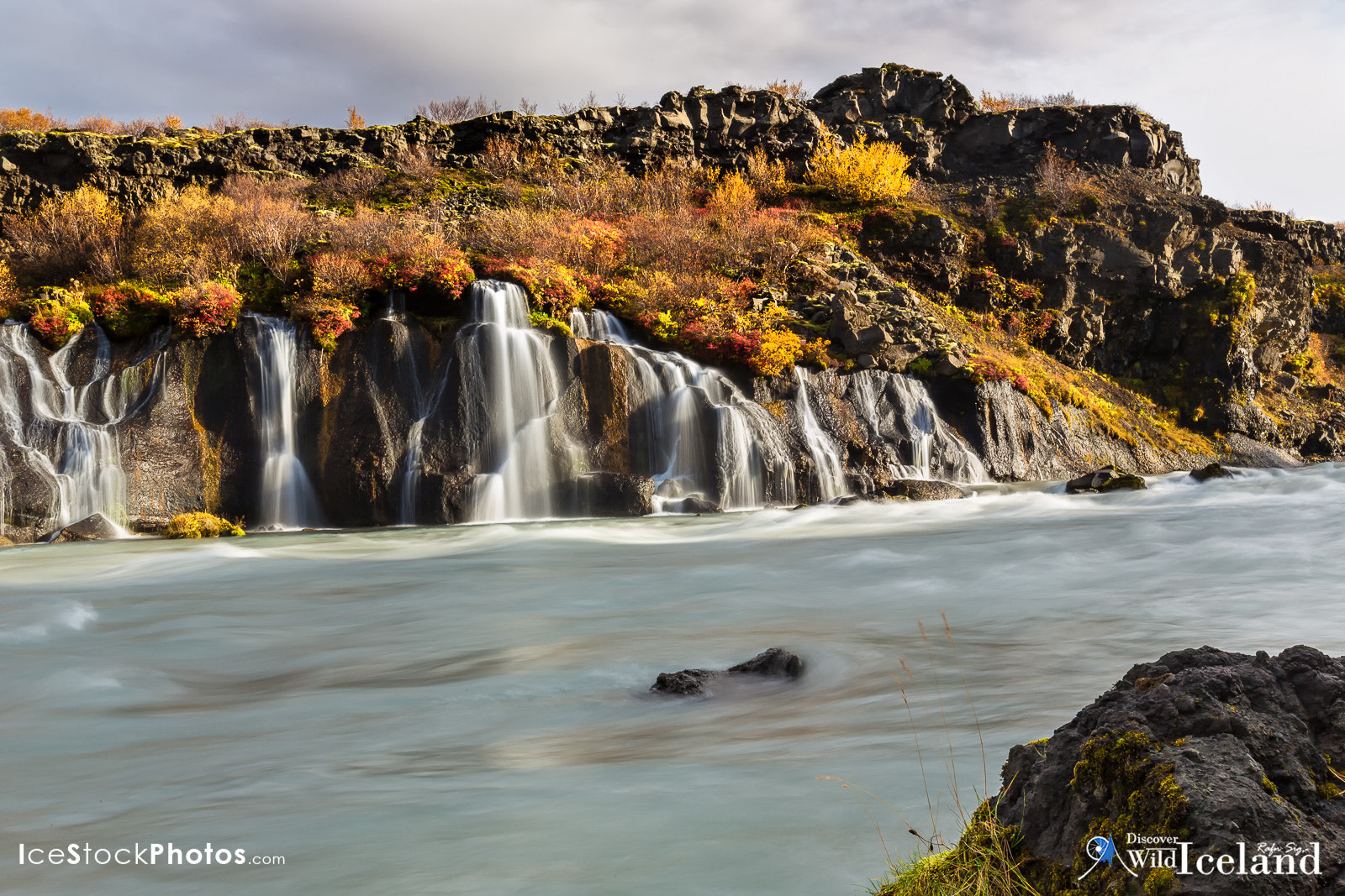 DiscoverWildIceland.com  - Hraunfossar. The Colors of Autumn