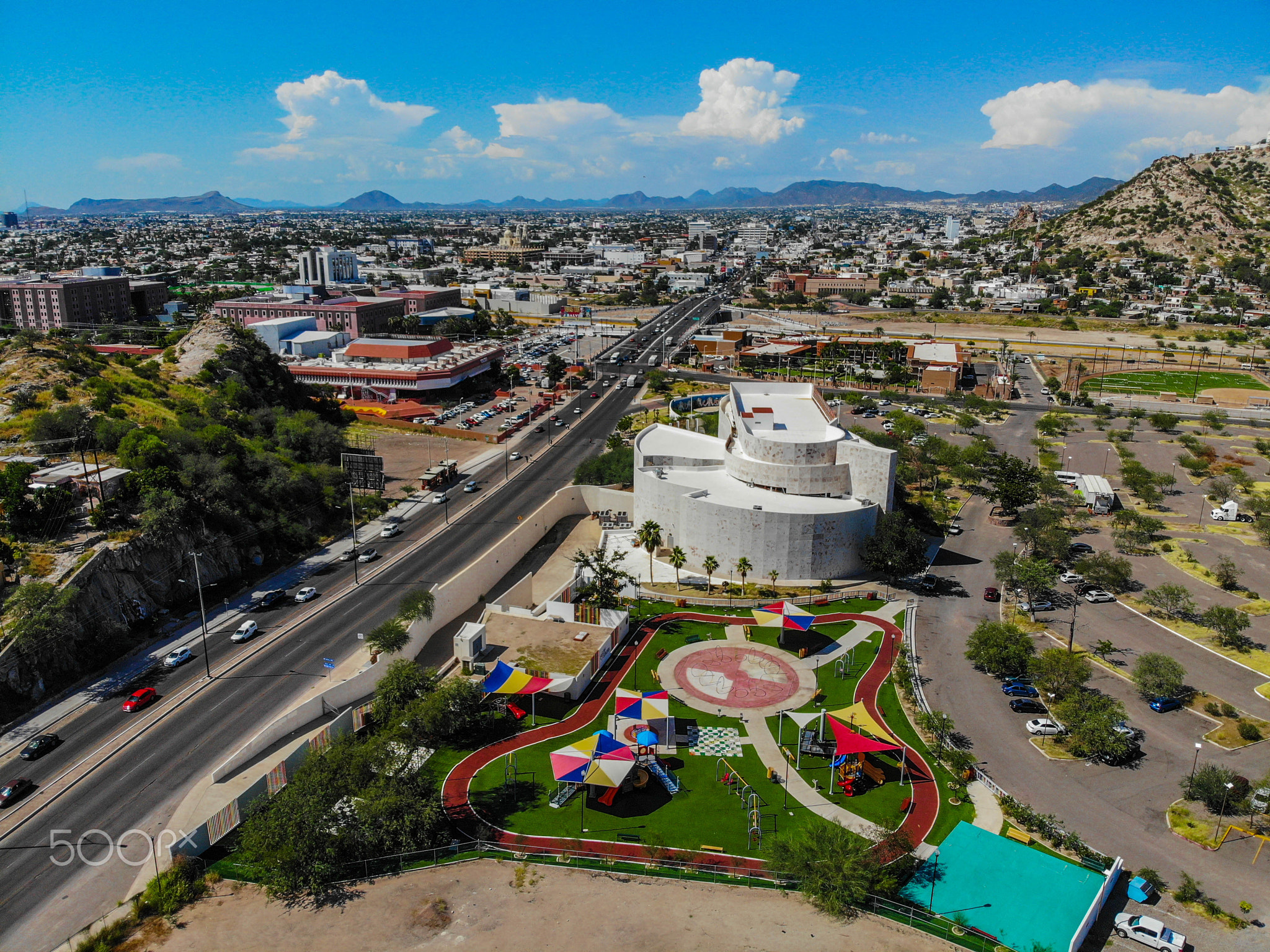 Museo de Arte de Sonora, MUSAS. Parque recreativo.  Paisaje urbano, paisaje de la ciudad de...