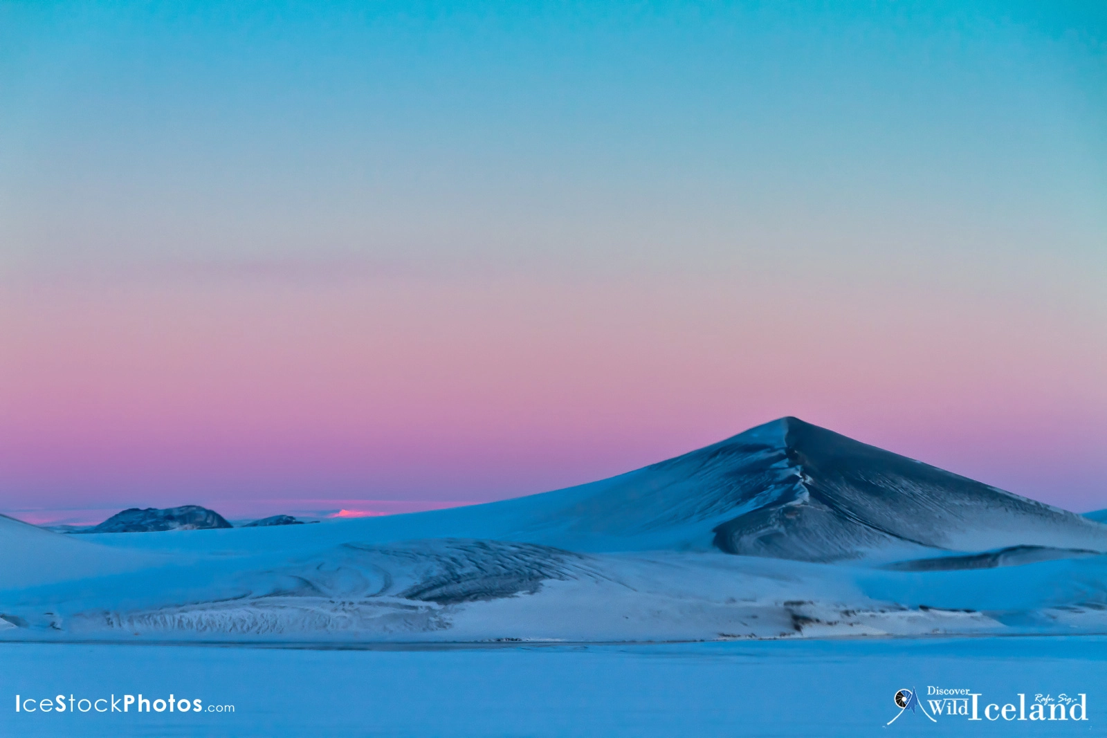 Veiðivötn area in the Highlands #Iceland