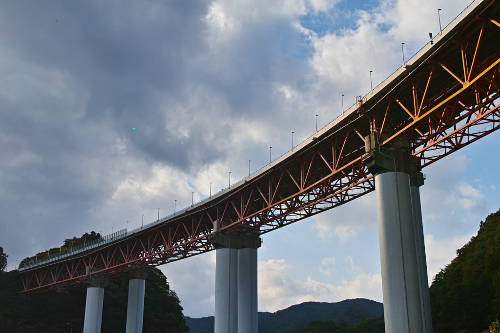 500px.comのfotois youさんによるYamakita Kawauchi-River Bridge