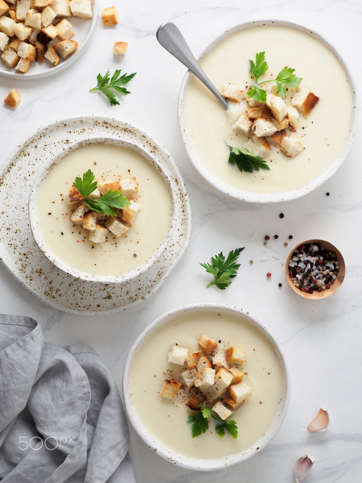 cauliflower soup puree top view