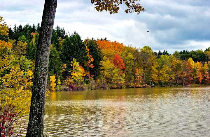 Hinckley Lake In Autumn  by frank maglin on 500px.com