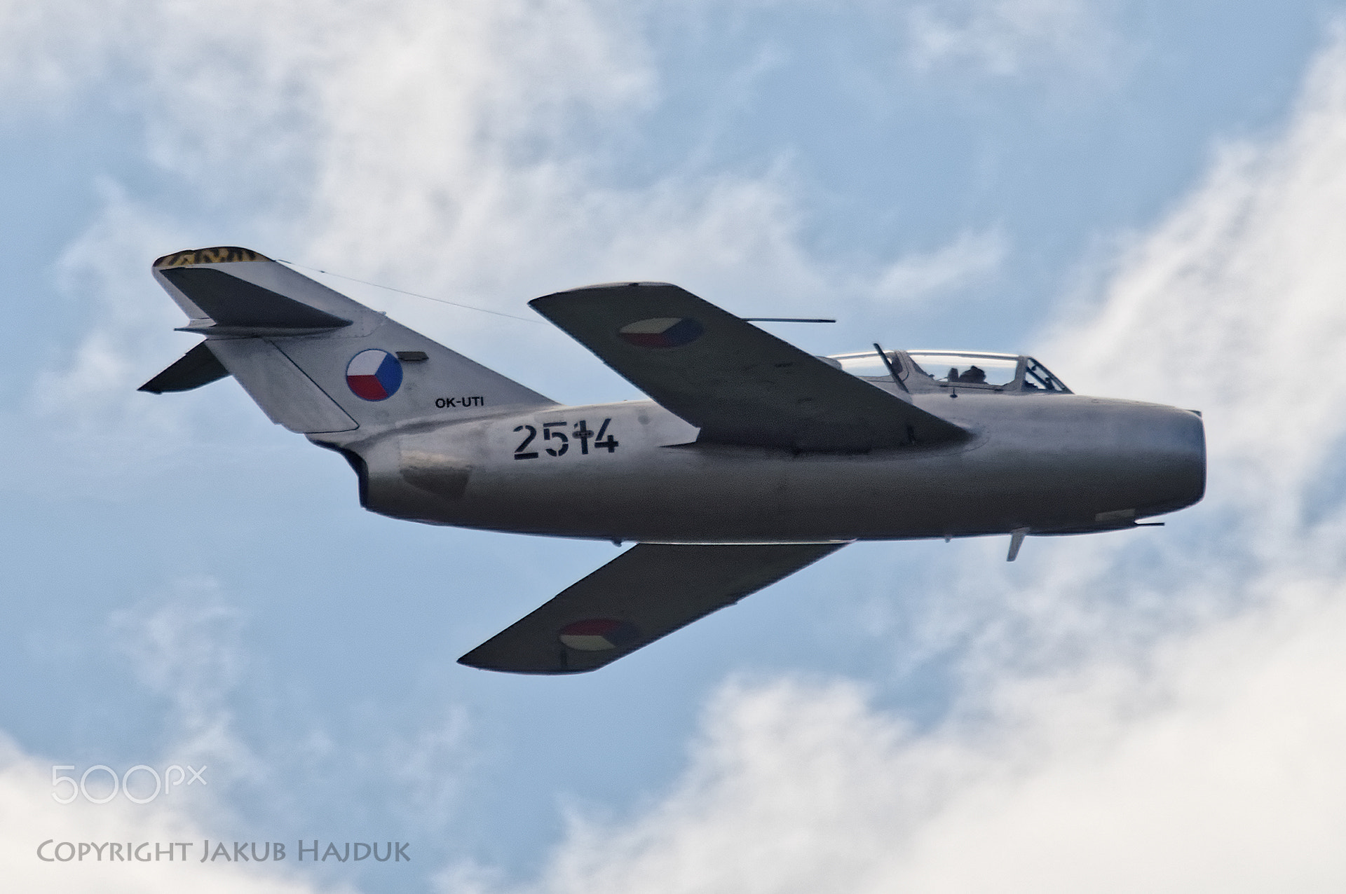 Legenda ve vzduchu - Mig-15UTI Low Pass