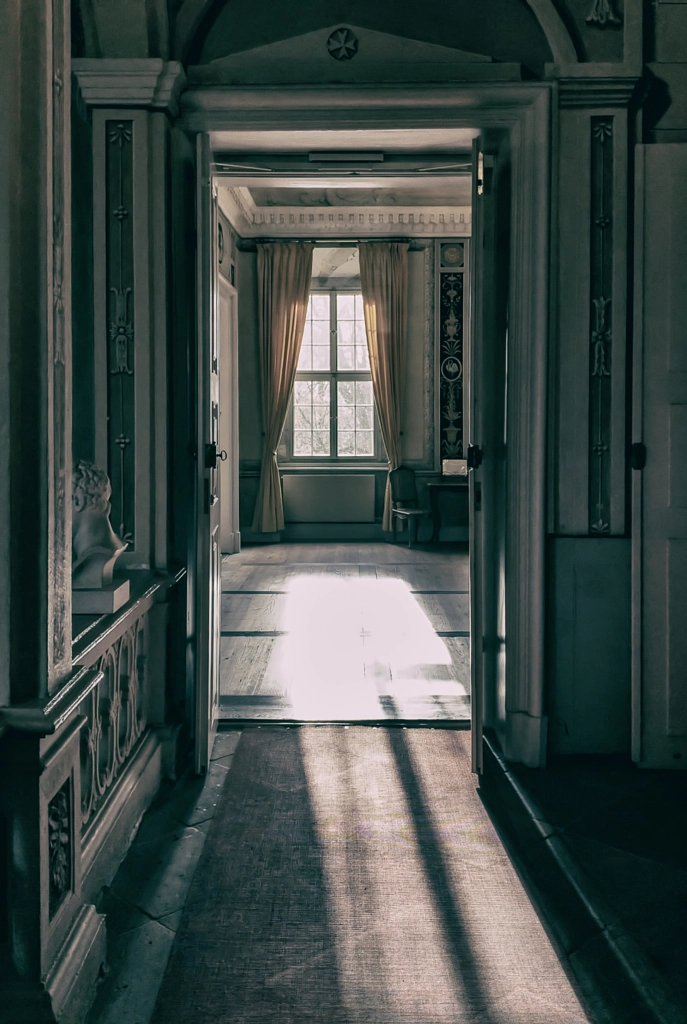 light by dirk derbaum on 500px.com