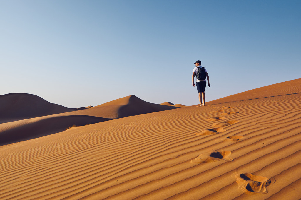 Tourist in desert by Jaromír Chalabala on 500px.com