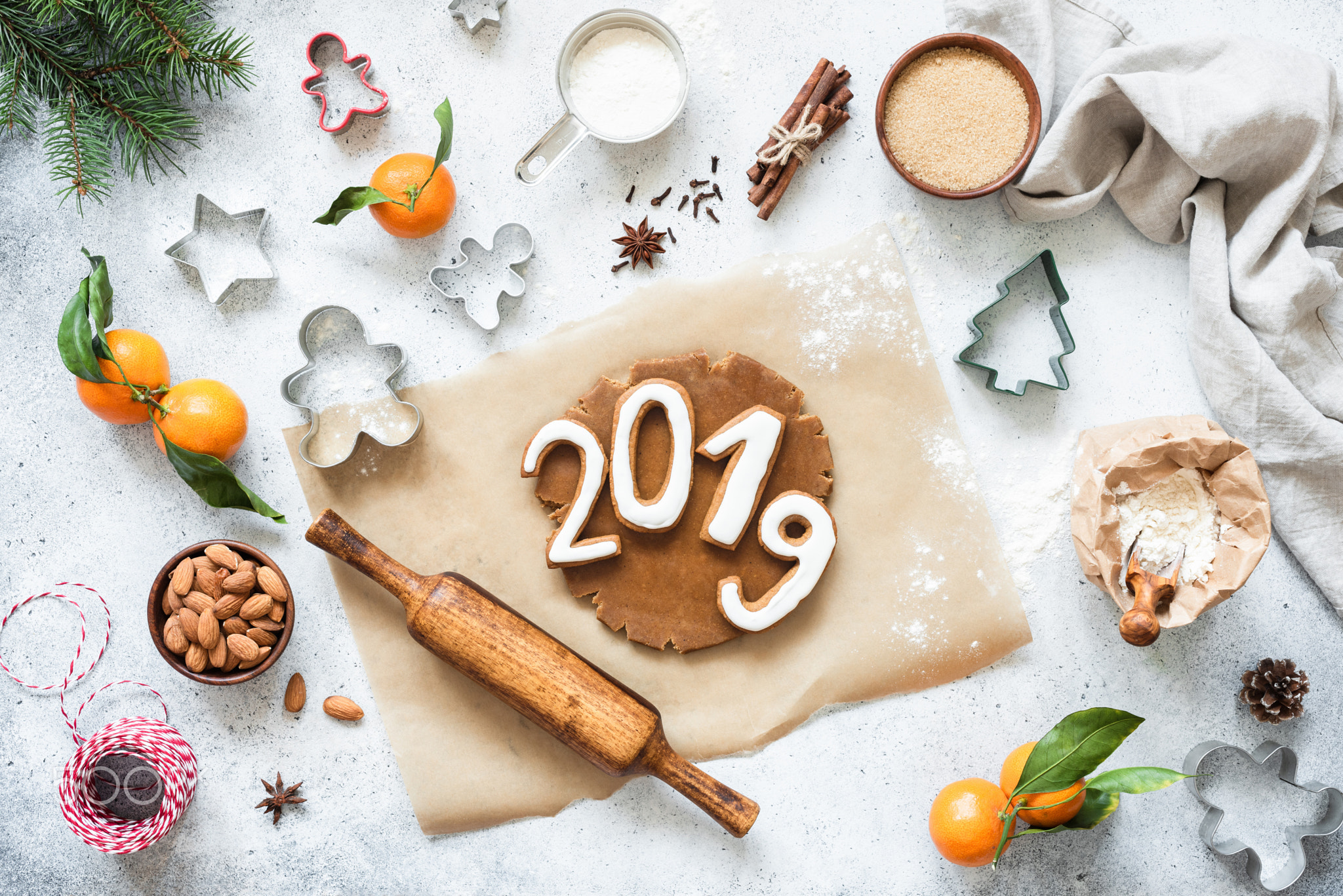 2019 numbers gingerbread cookies New Year baking