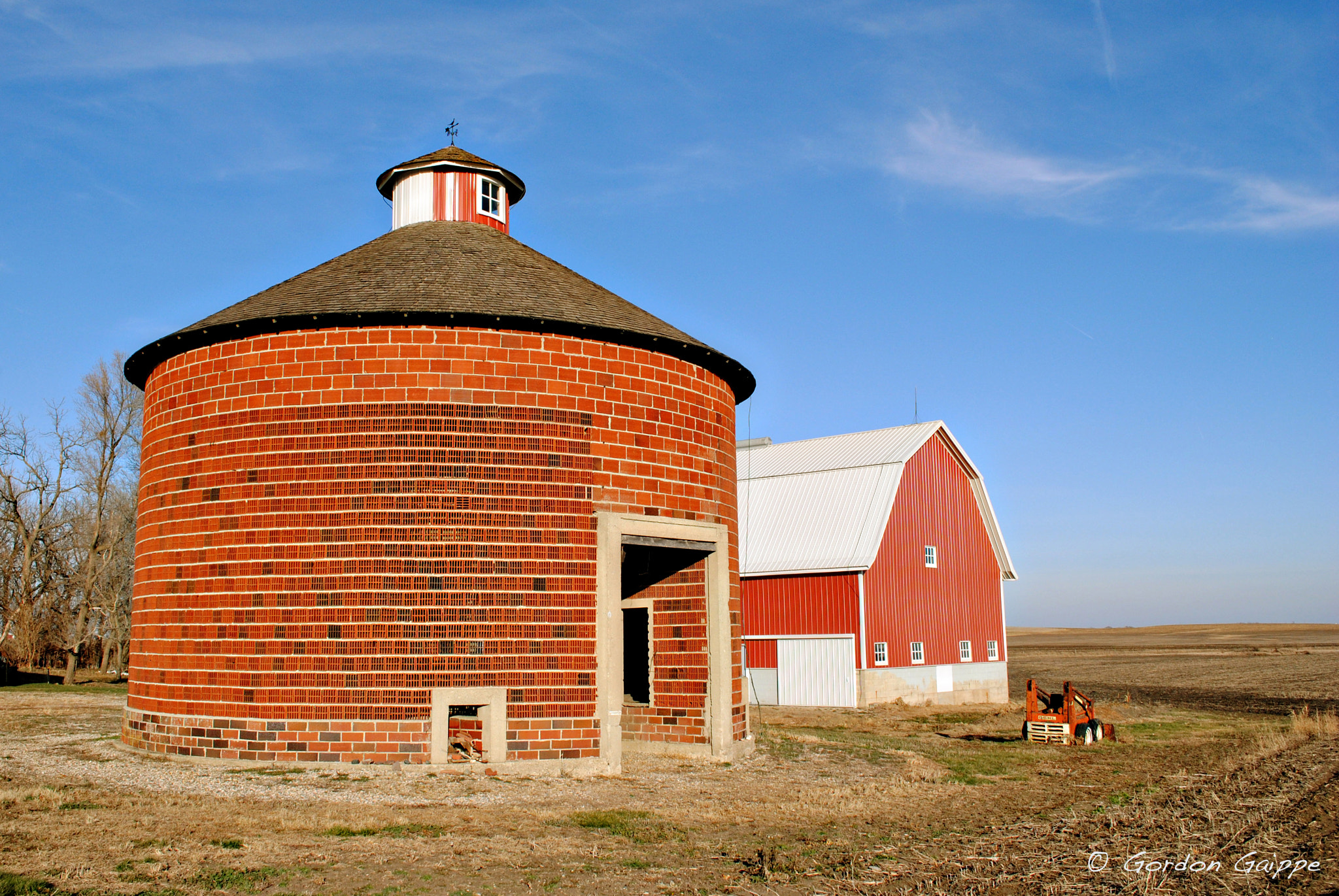 Clay Tile Corn Crib by Gordon Gaippe - Photo 28633009 / 500px