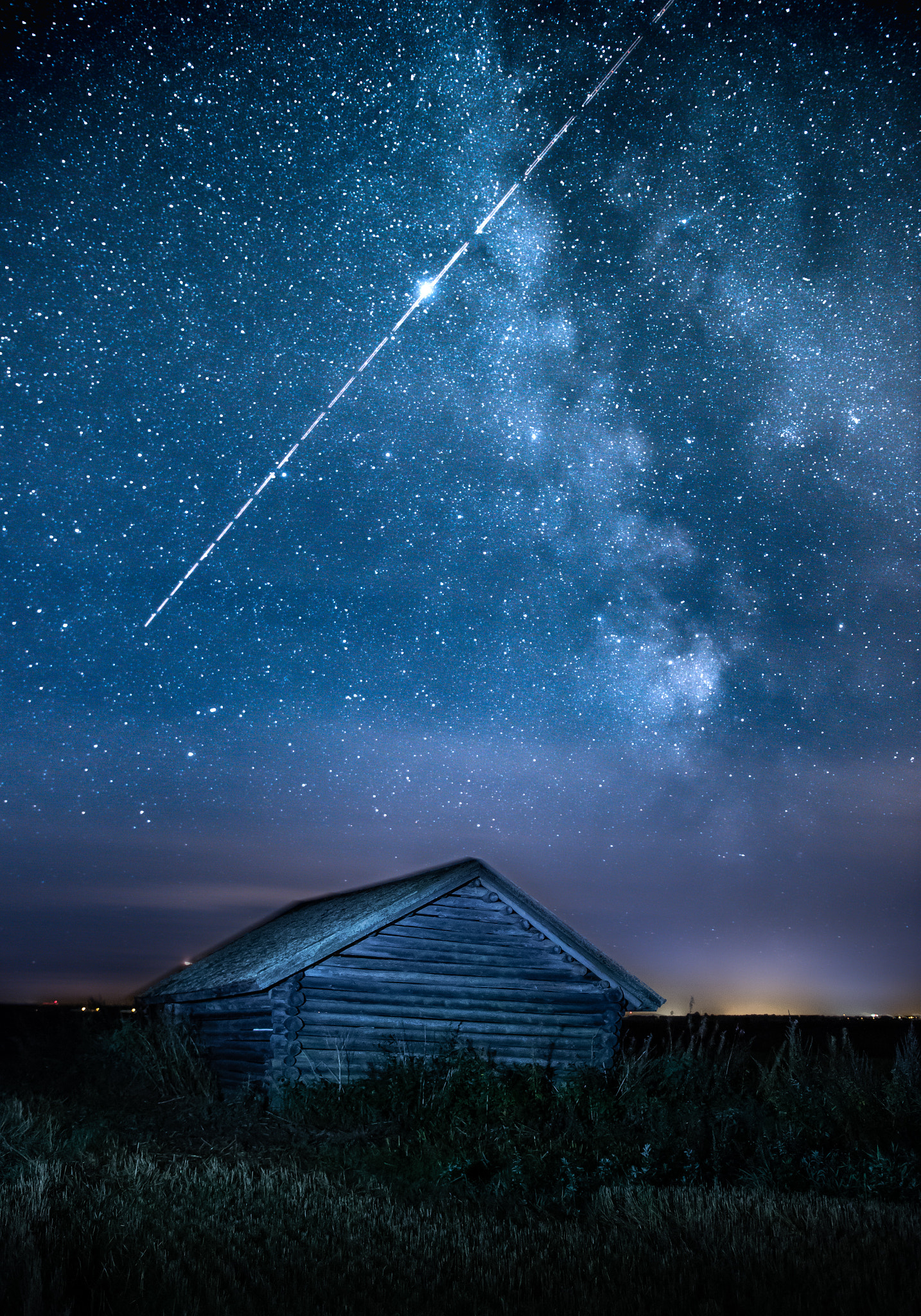 Barn at the edge of the galaxy