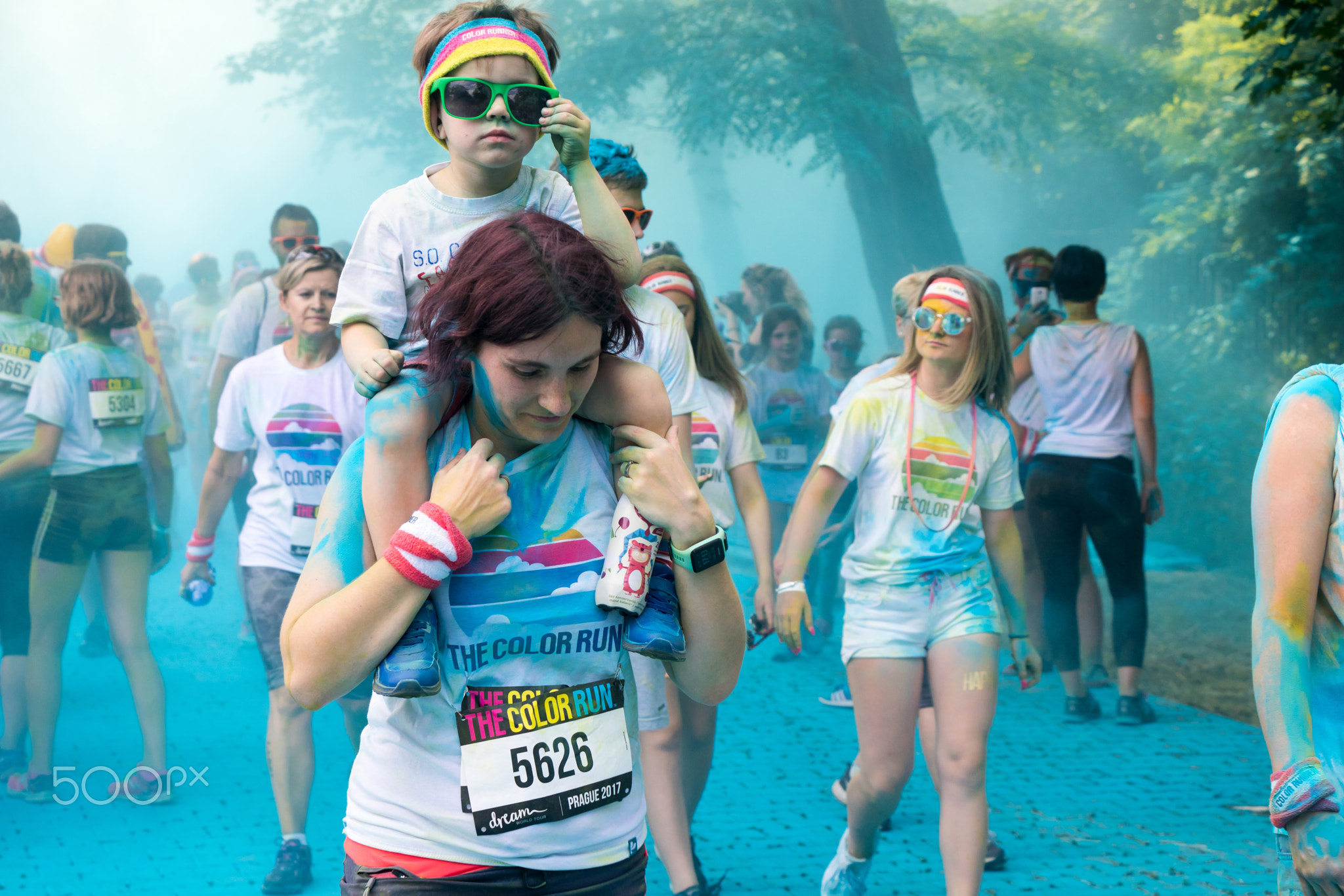 People participating in the Color Run in Prague