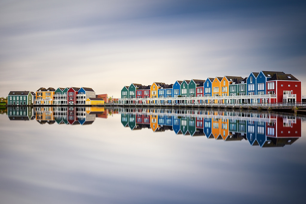 Floating houses by Daniel ?e?icha on 500px.com