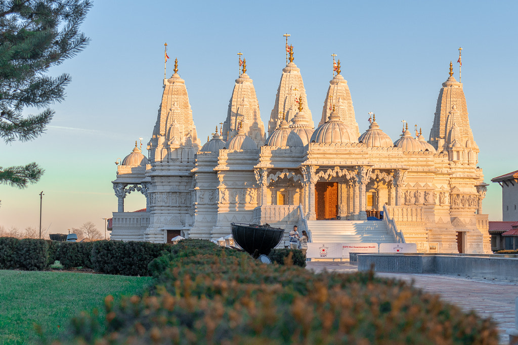 BAPS Temple by Bhargava Krishna Marripati / 500px