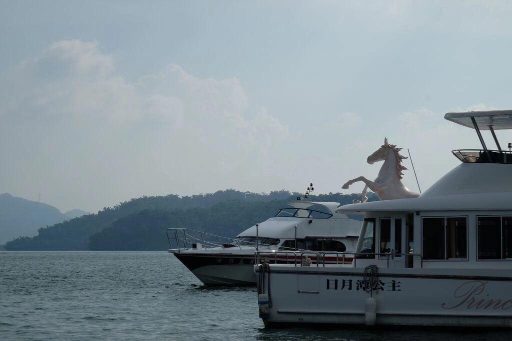 107.jpeg by info9813 on 500px.com