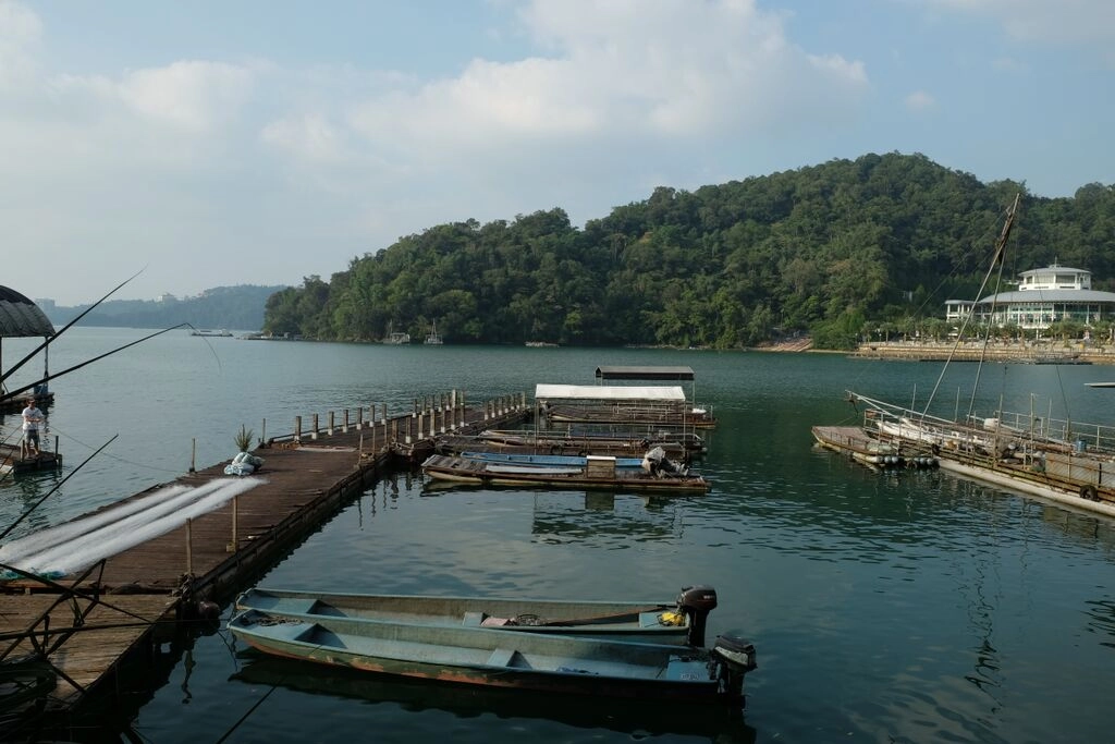 111.jpeg by info9813 on 500px.com