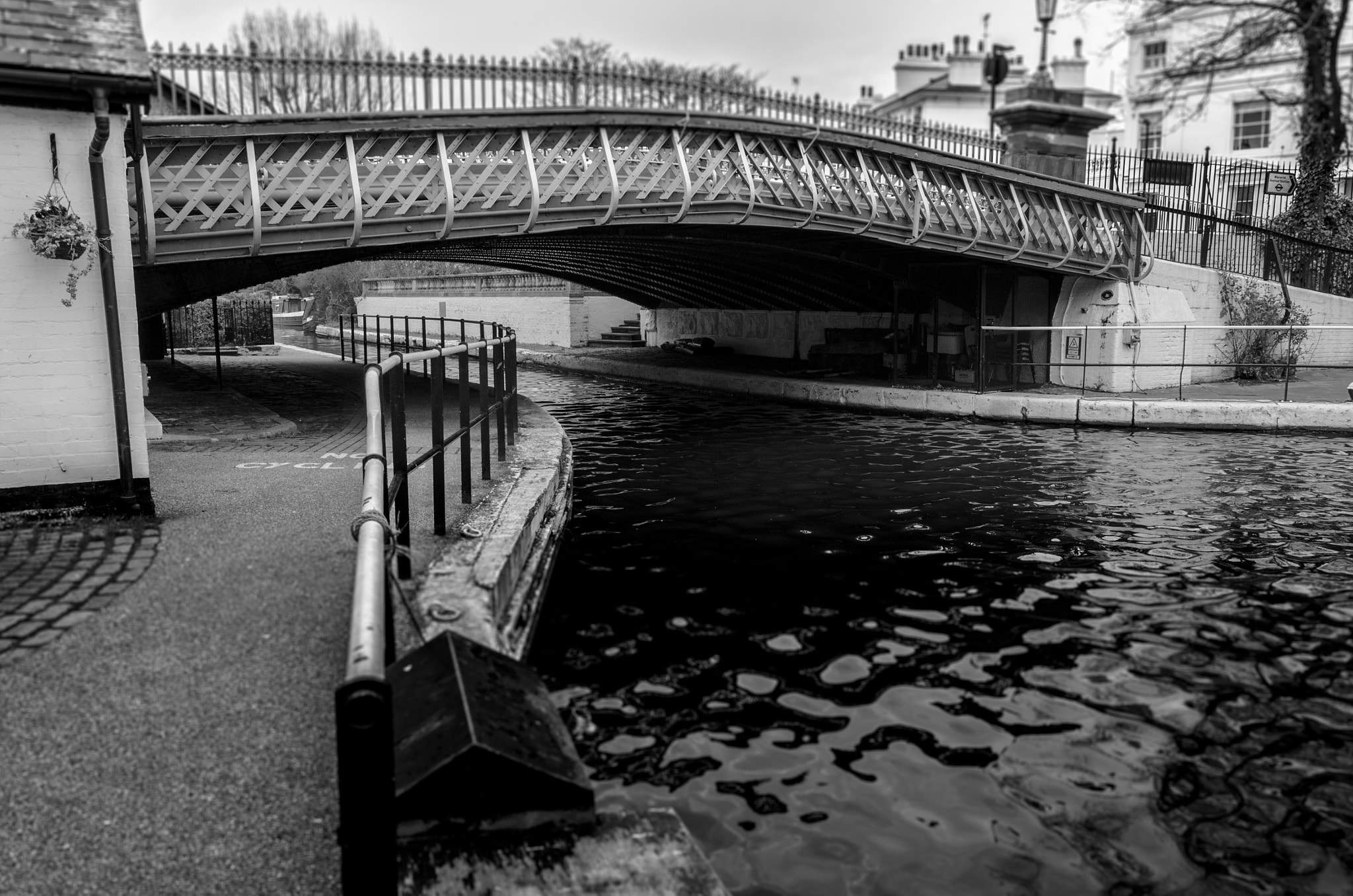 Westbourne Terrace Road (Bridge) by Pete Jarman / 500px