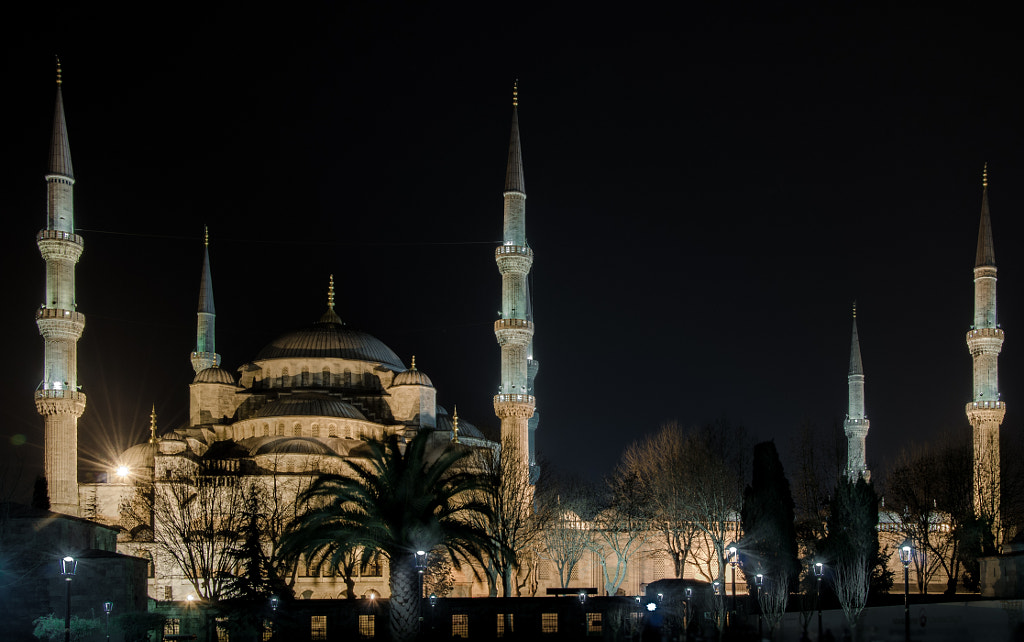 La mezquita azul / Sultanahmed Cami by Uxío Rivas on 500px.com