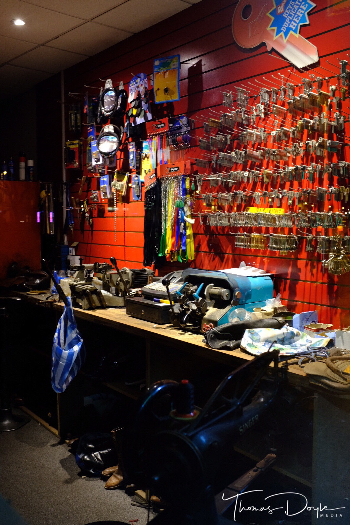 v2?sig=52bf76ff5acf1bea76c04cc224ebe43161a2463db465ce9340fd220bd56e0ff6