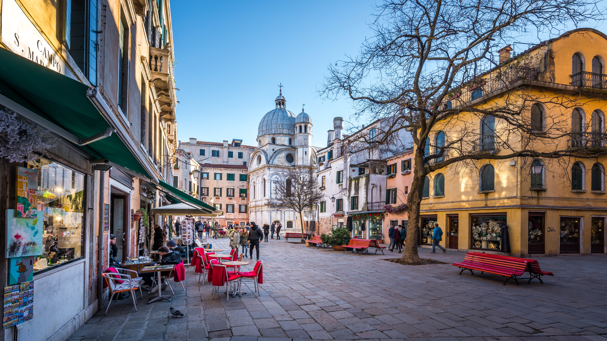 Venice, Streetlife