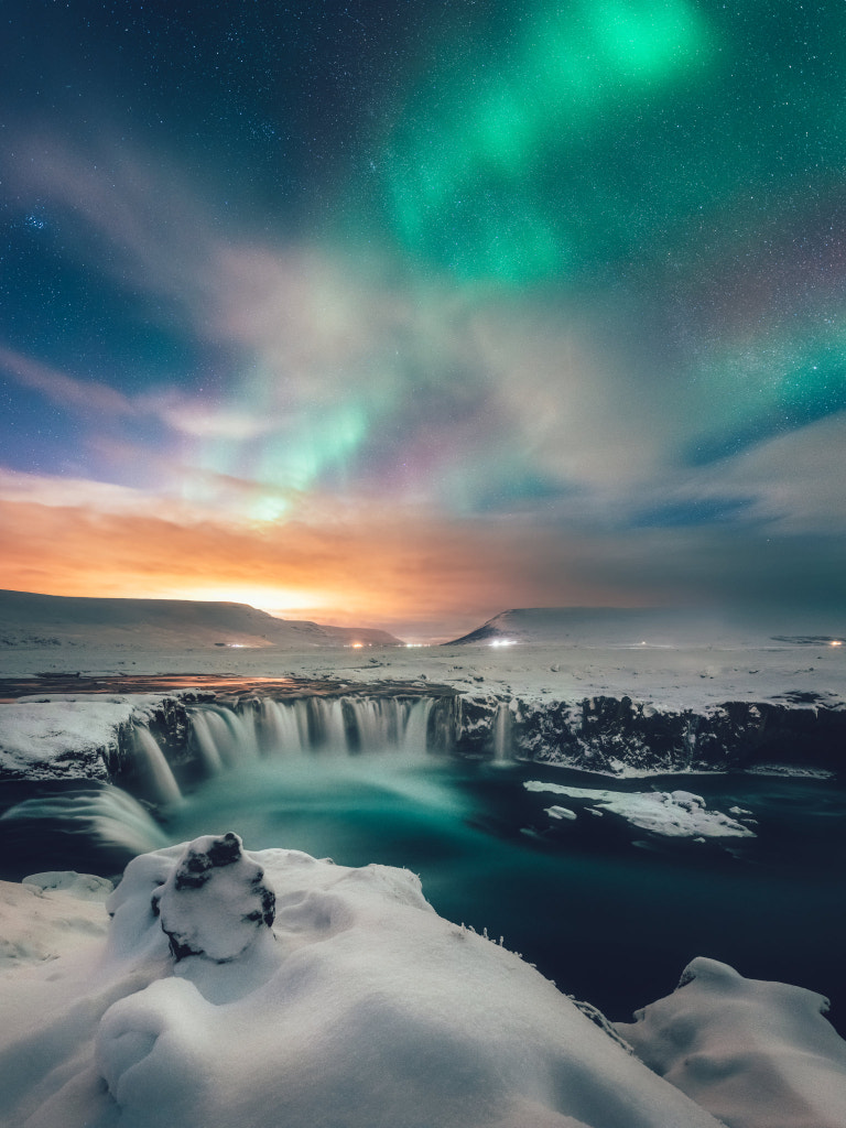 众神舞动之夜 by 苏铁 on 500px.com