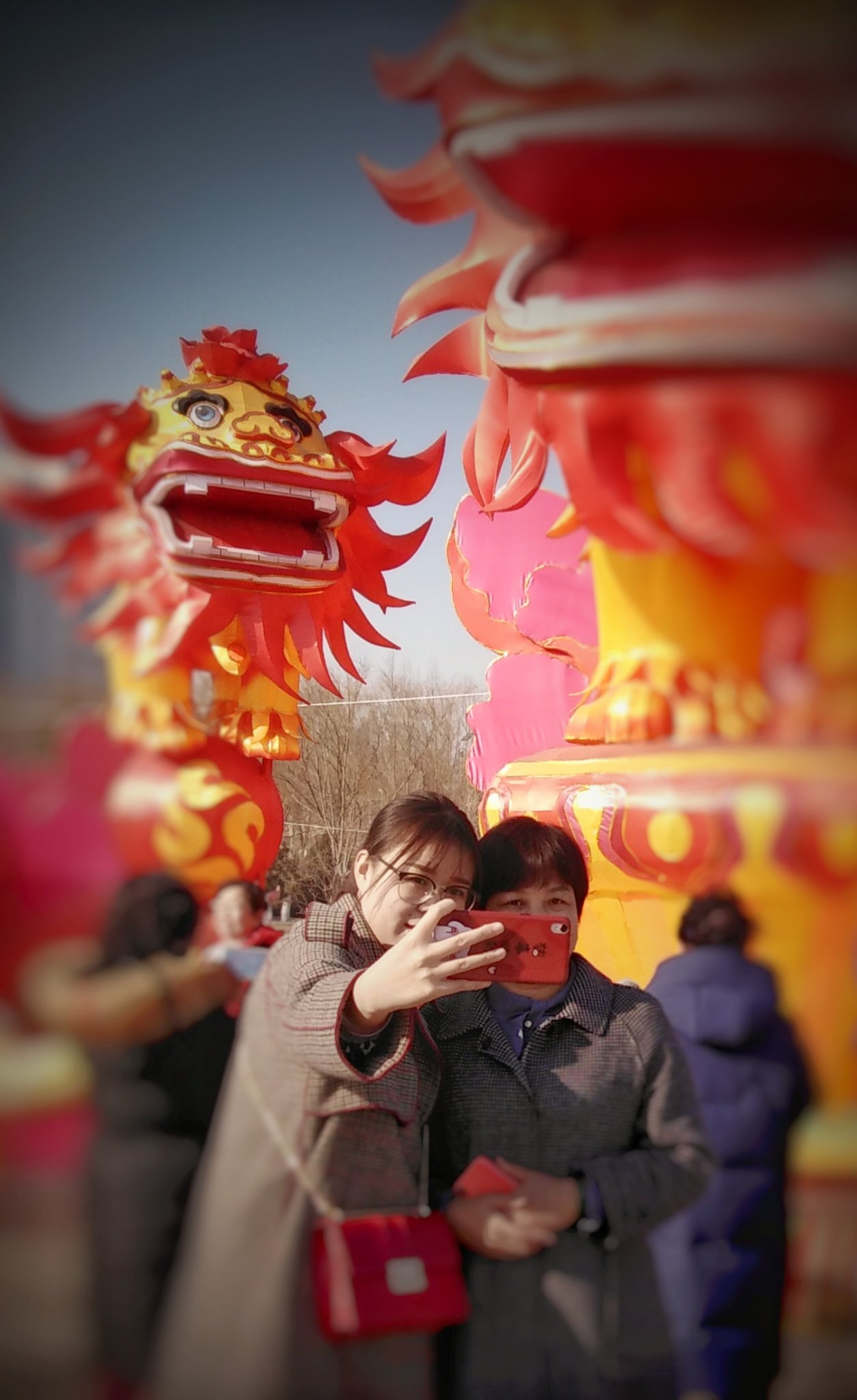 咱俩来张自拍照