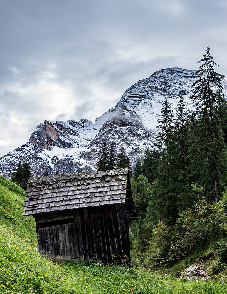 A Cabin In The Middle Of Nowhere By Adi Hauer 500px