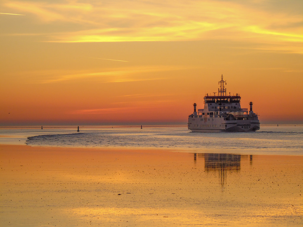 Golden Sky by Lars  on 500px.com