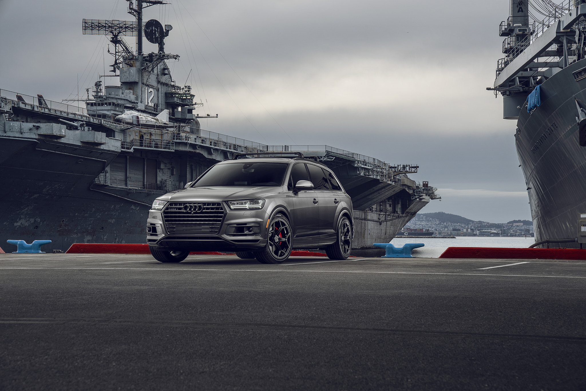 Audi Q7 Samurai Gray for XO Luxury Wheels