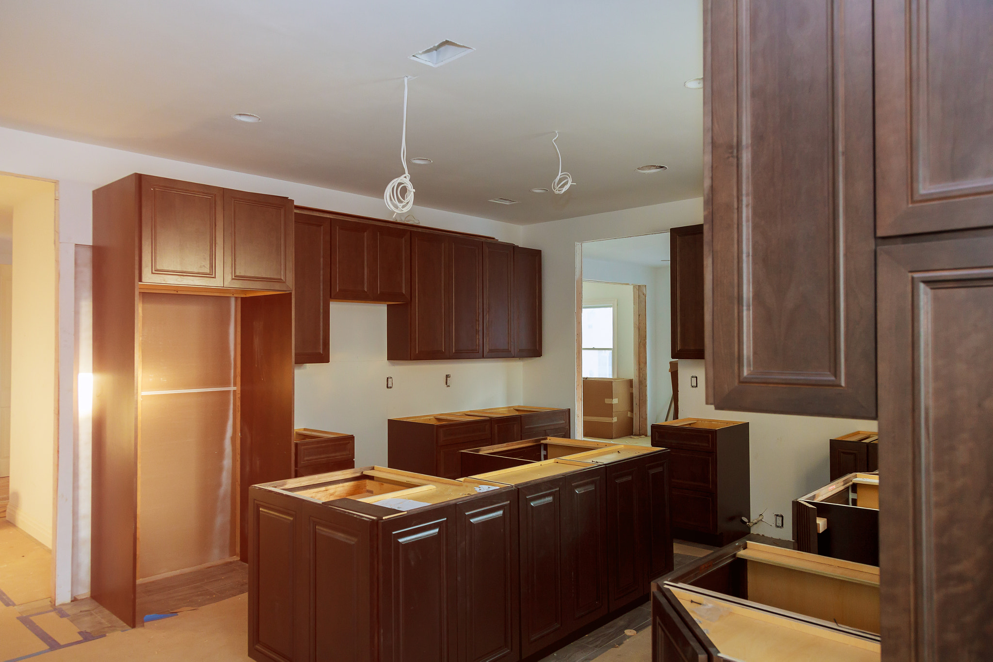 Blind cabinet, island drawers and counter cabinets installed