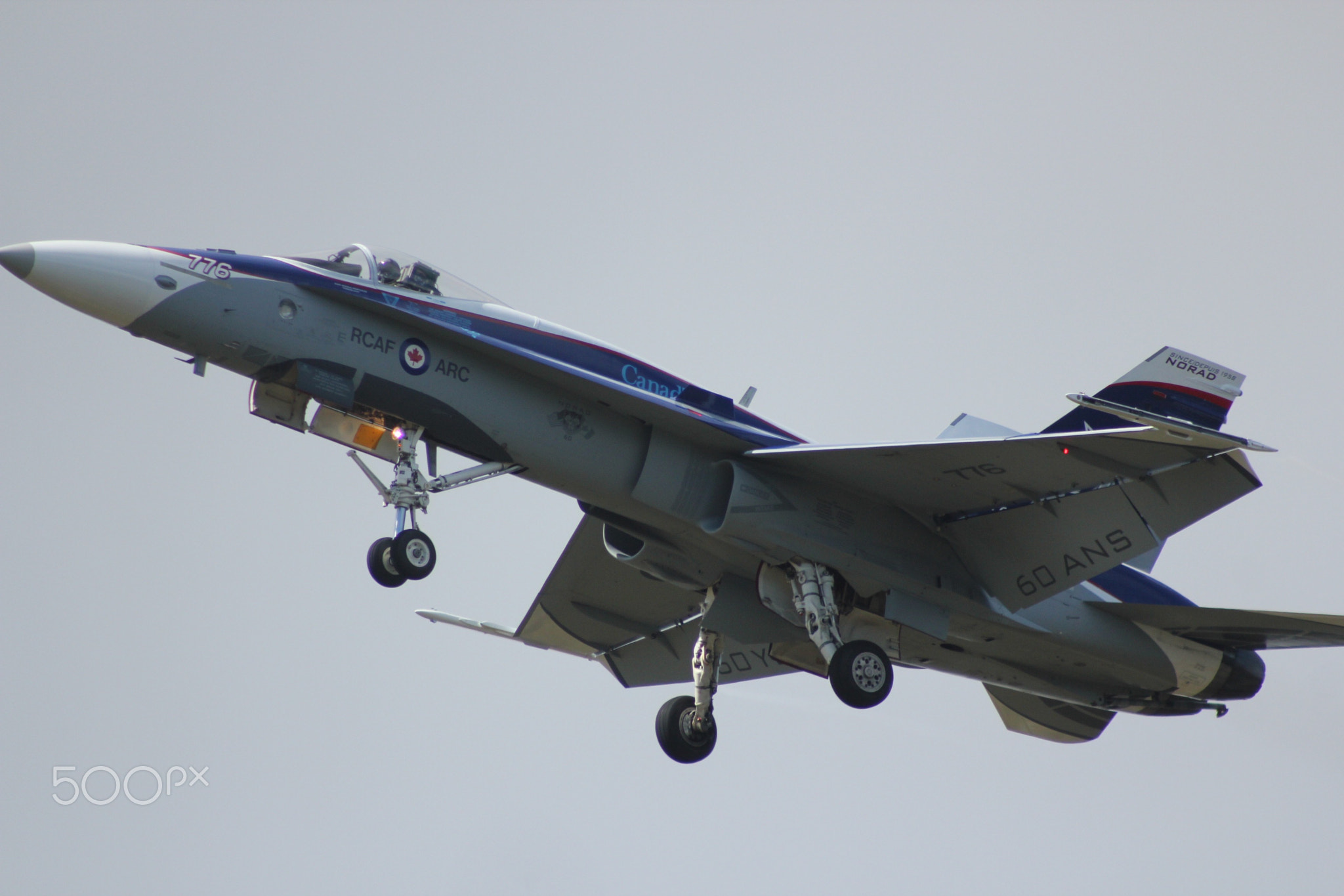 CF-18 Landing