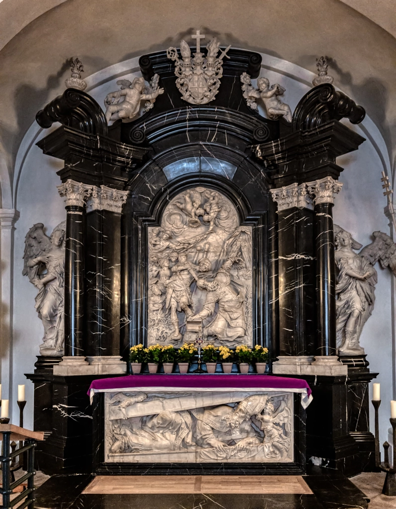 bonifatiusgruft by dirk derbaum on 500px.com