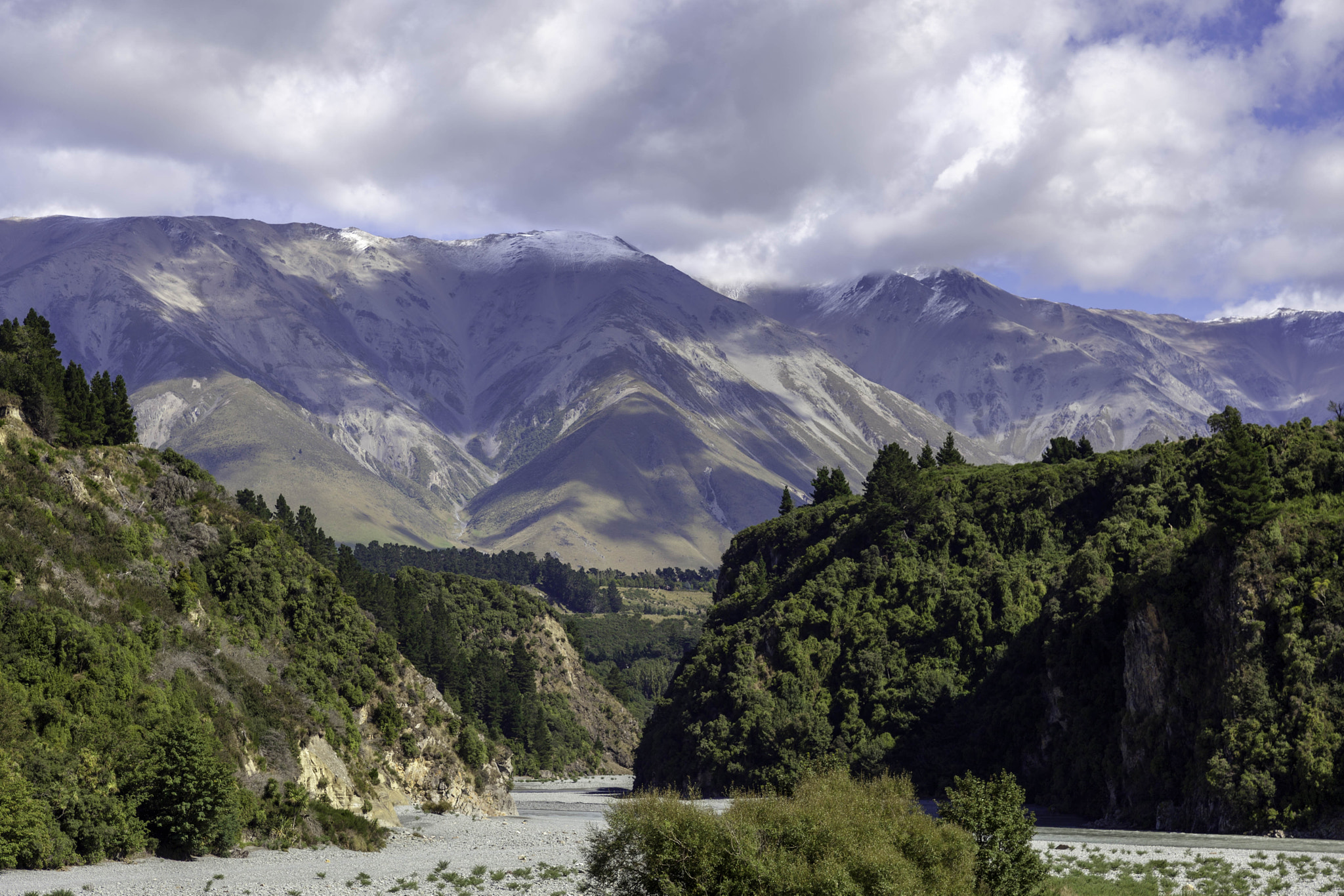 View of the dried up Rakaia River bed in summertime