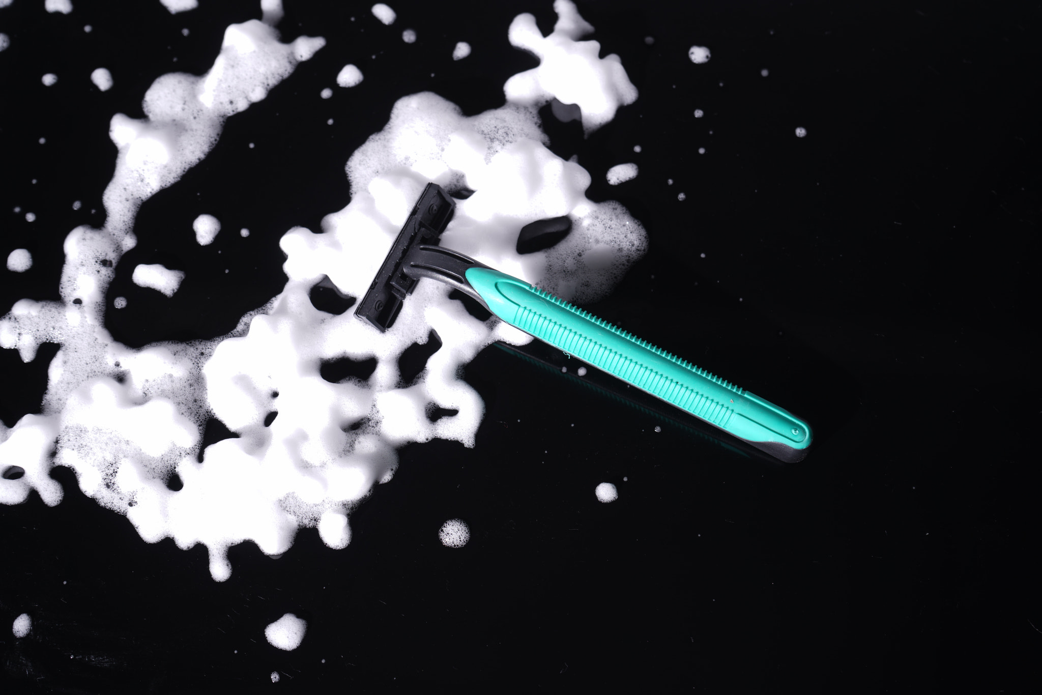 razor for man