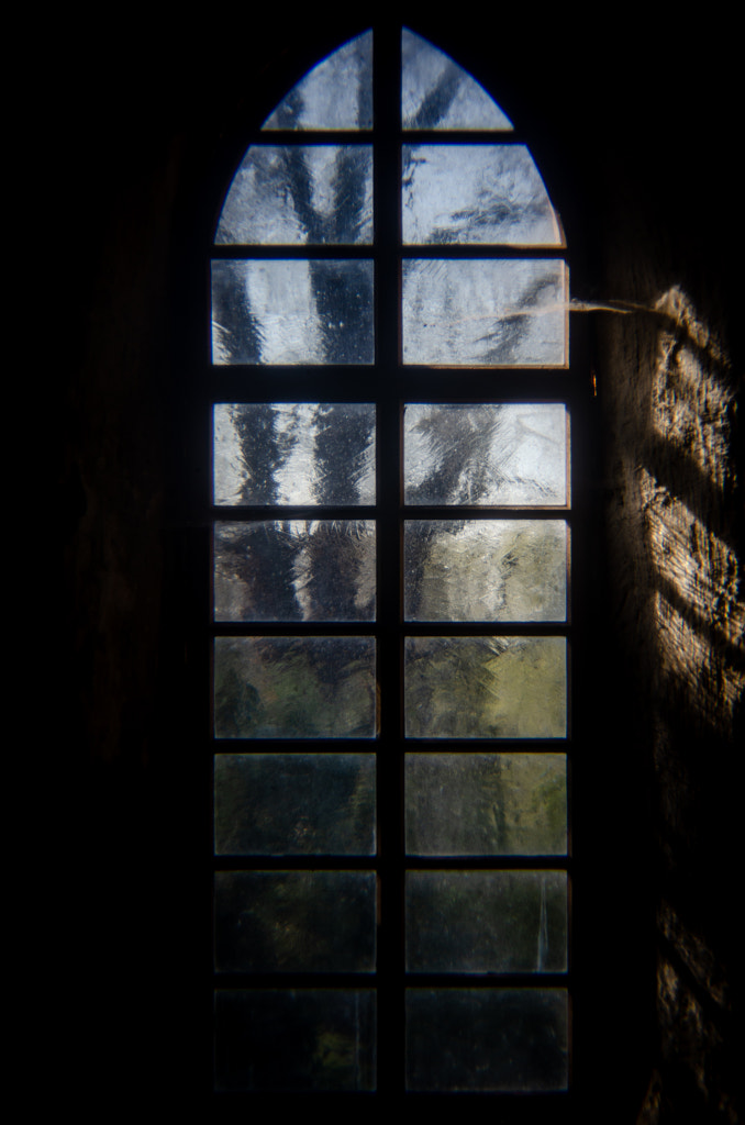 window by dirk derbaum on 500px.com