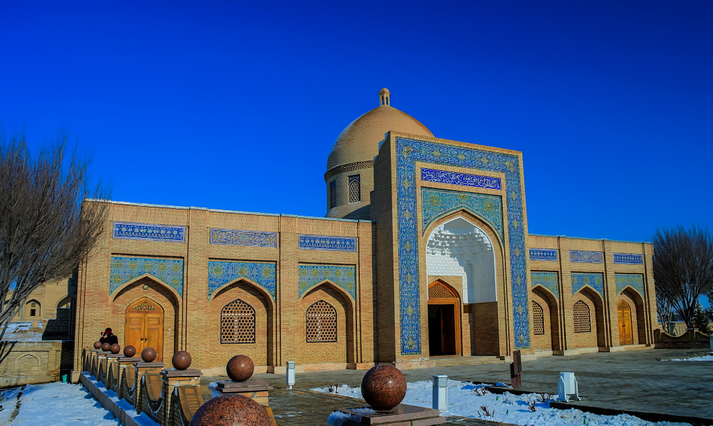 Exterior view to Baha-ud-din Naqshband Bokhari Memorial Complex near, Bukhara, Uzbekistan by sergey Mayorov on 500px.com