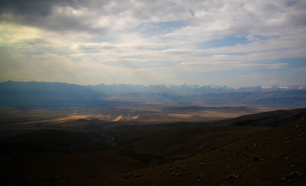 landscape with Too-Ashuu pass and Suusamyr river and valley,Chuy Region of Kyrgyzstan by sergey Mayorov on 500px.com