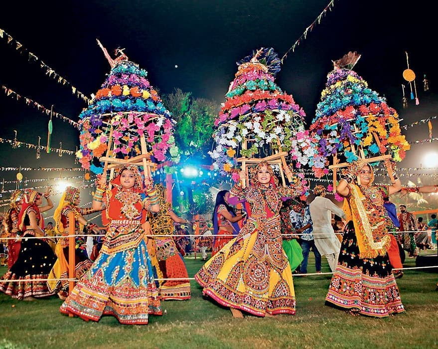 Garba Dance Classes Ahmedabad by SurTaal Performing Art on 500px.com