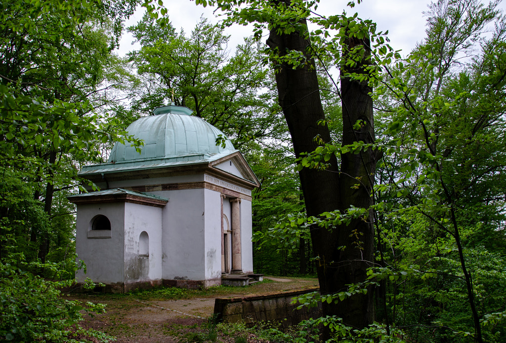 mausoleum by dirk derbaum on 500px.com
