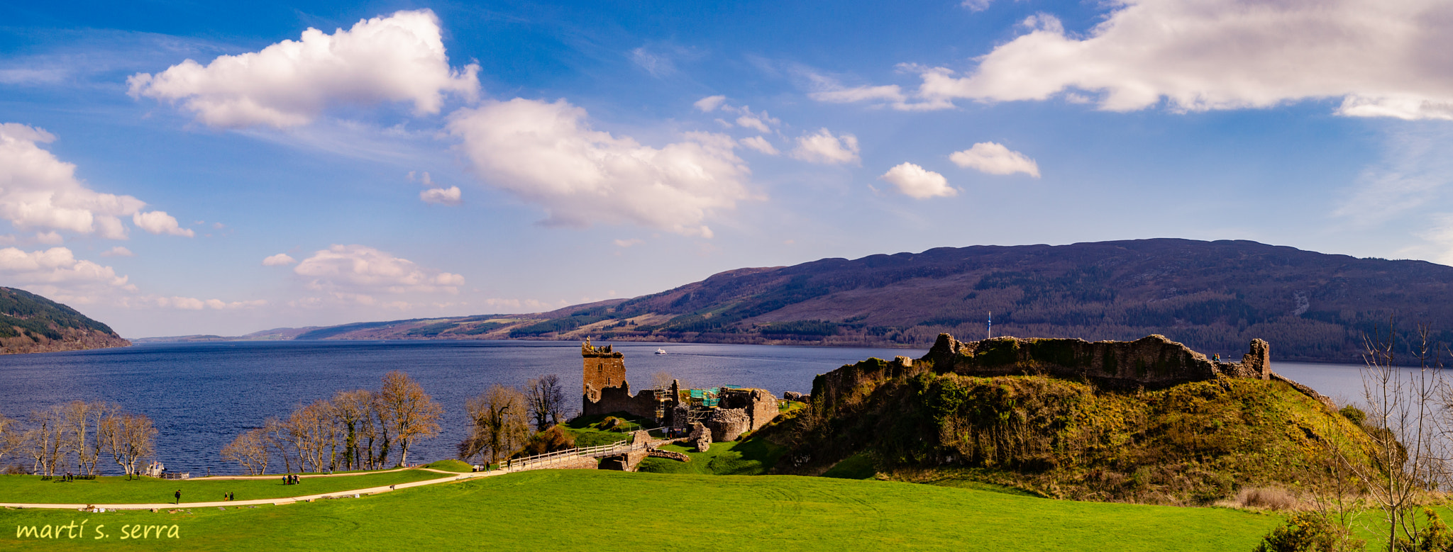 Urquhart Castle & Loch Ness - Highlands