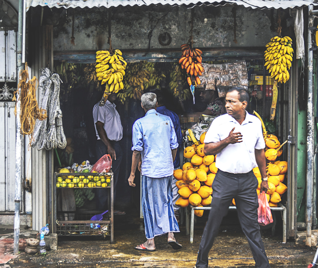 Jampettah Street, Kochchikade, Colombo #7 by Son of the Morning Light on 500px.com