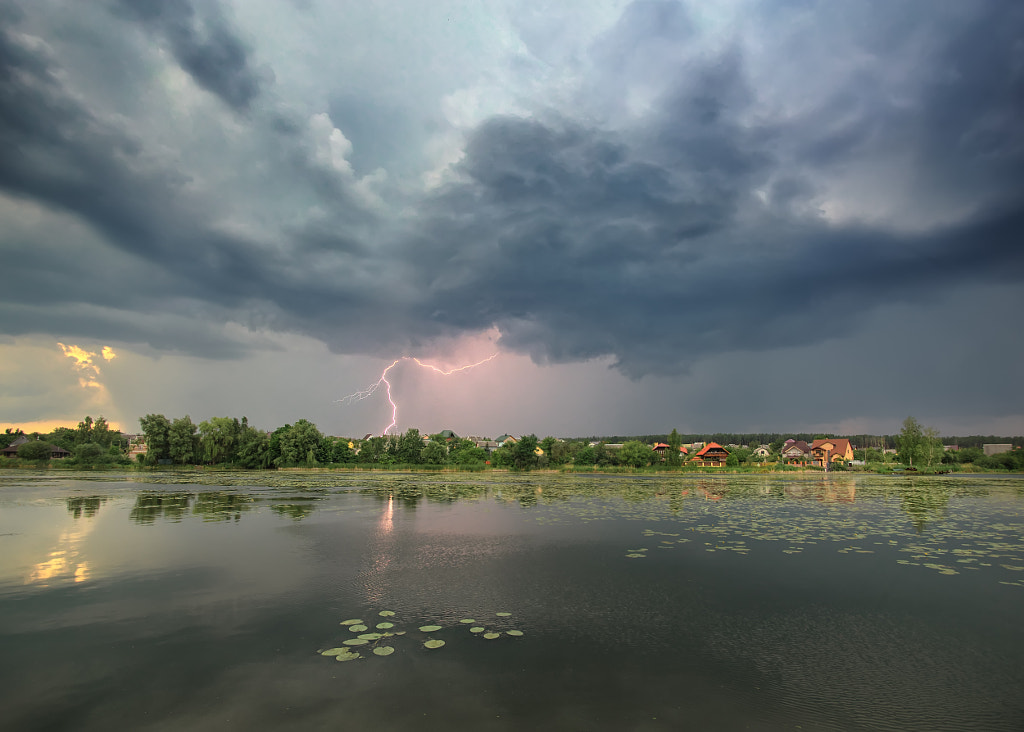 Lightning by Alexander Sinitsky on 500px.com