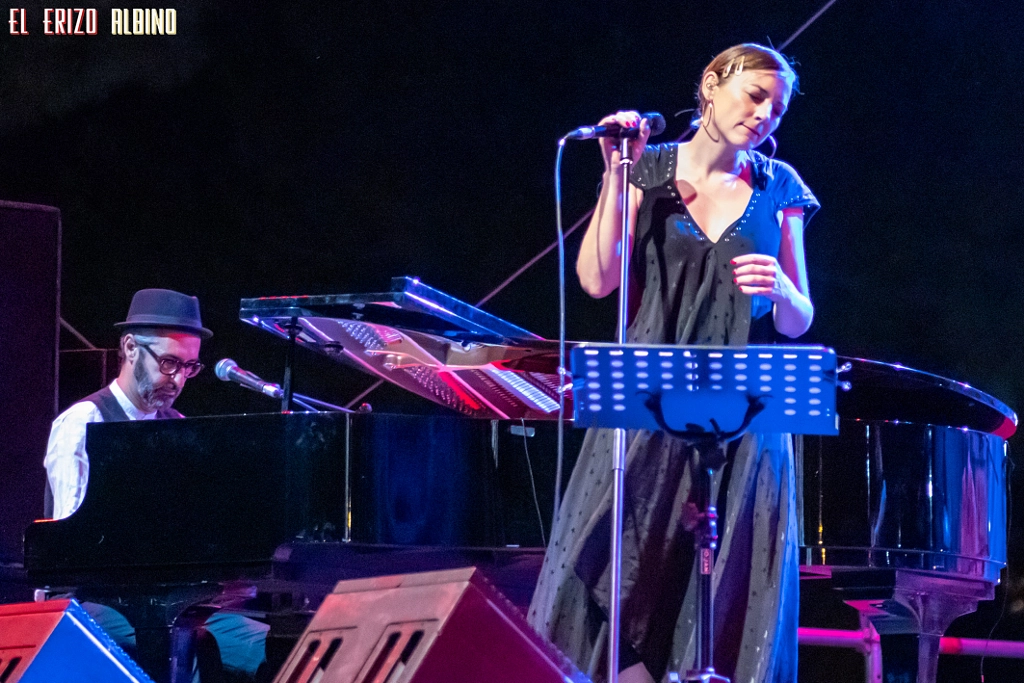 Marlango (Veranos de Pozuelo, 06.07.2019) by Erizo Albino on 500px.com