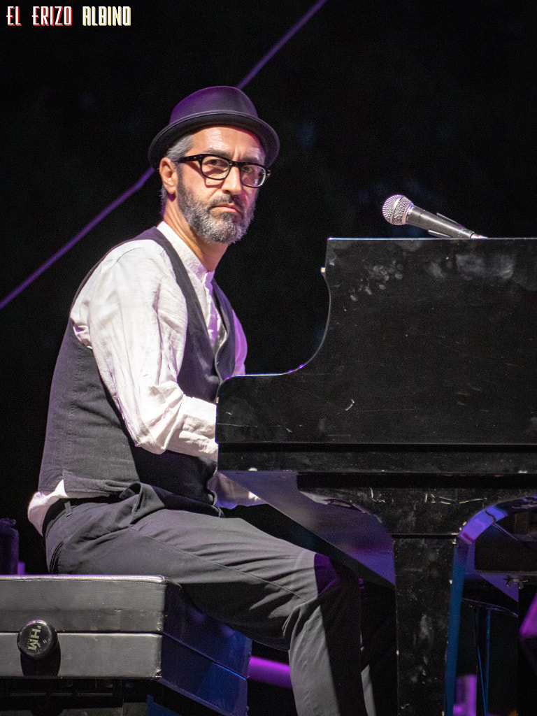 Marlango (Veranos de Pozuelo, 06.07.209) by Erizo Albino on 500px.com