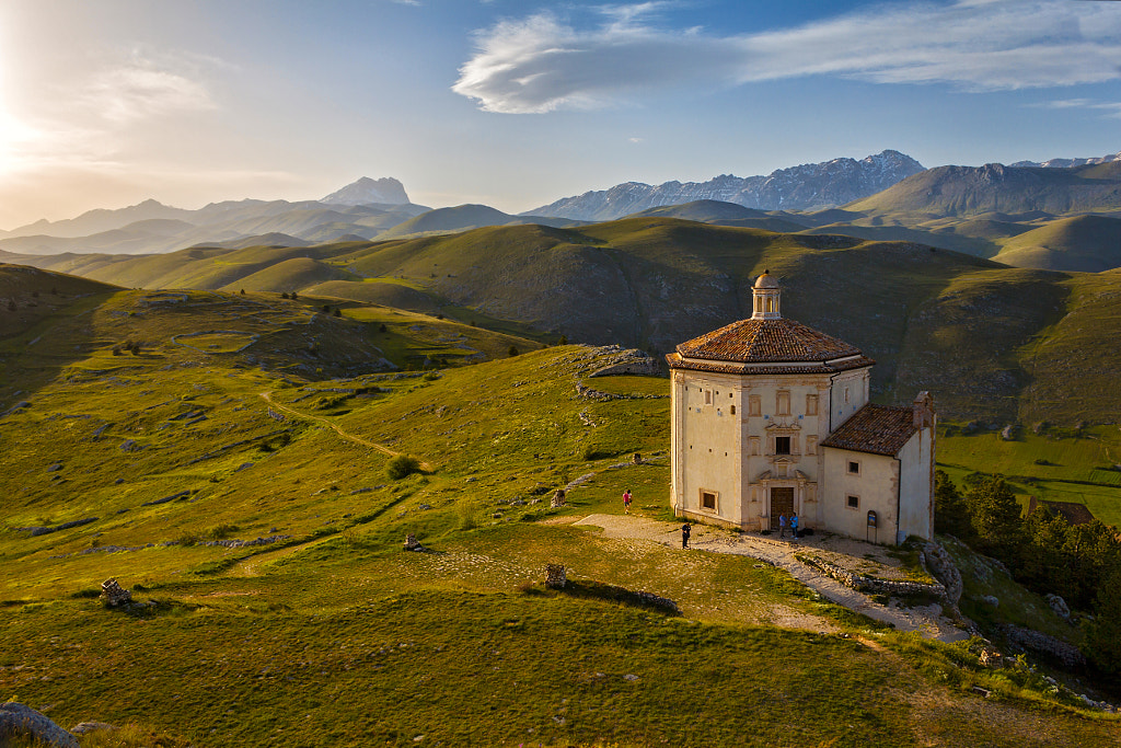 Santa Maria della Pietà di Calascio (28309) by daniele nobile on 500px.com