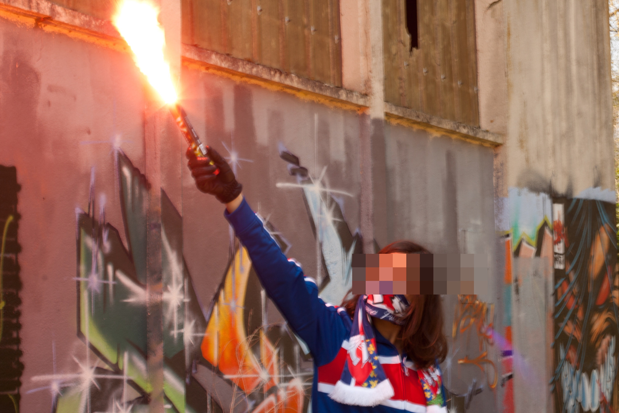Shooting Pyro PSG