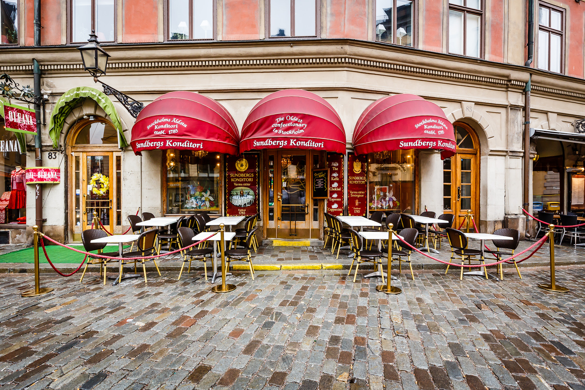 Romantic Cafe in