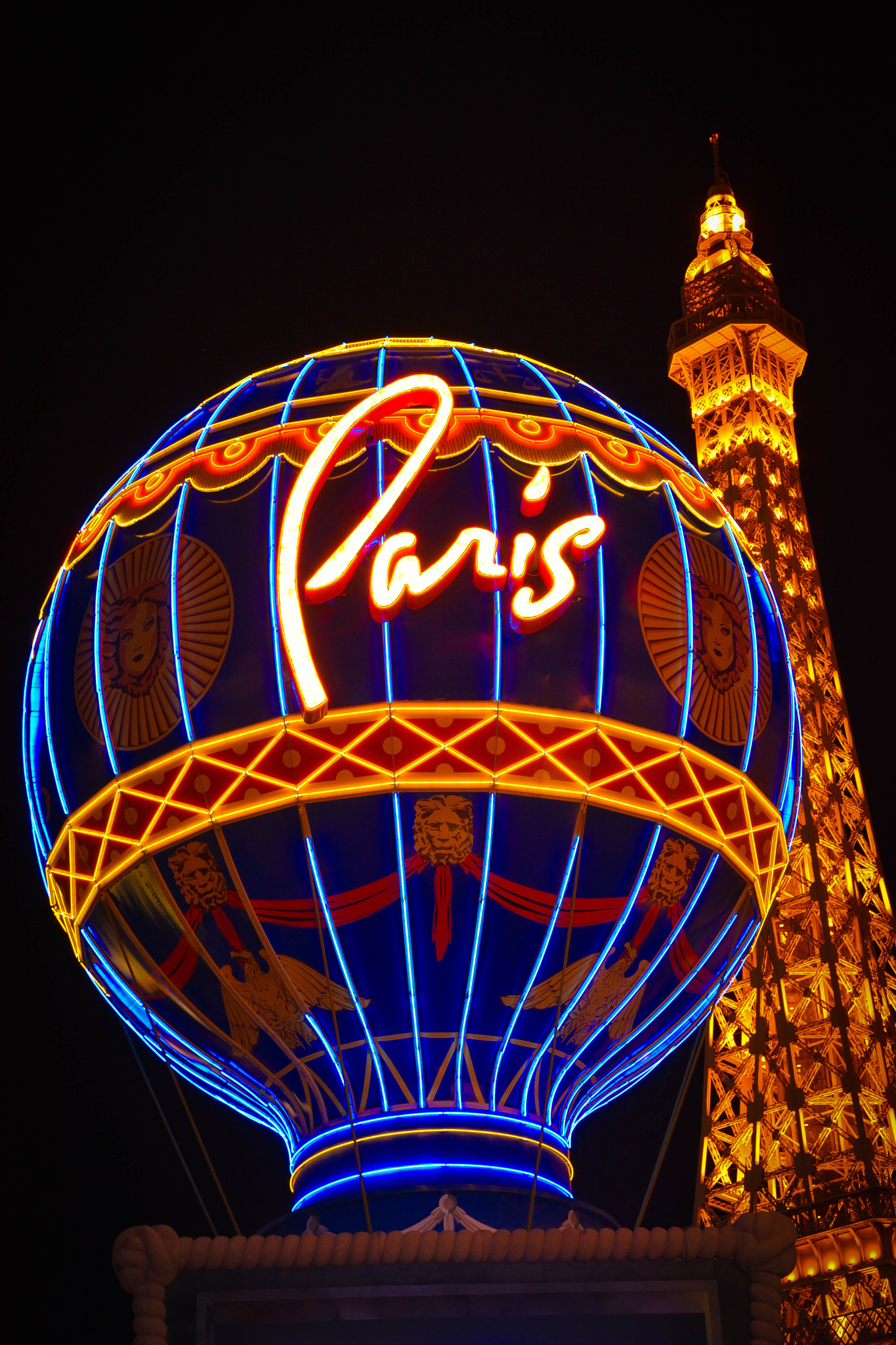 Paris - Las Vegas