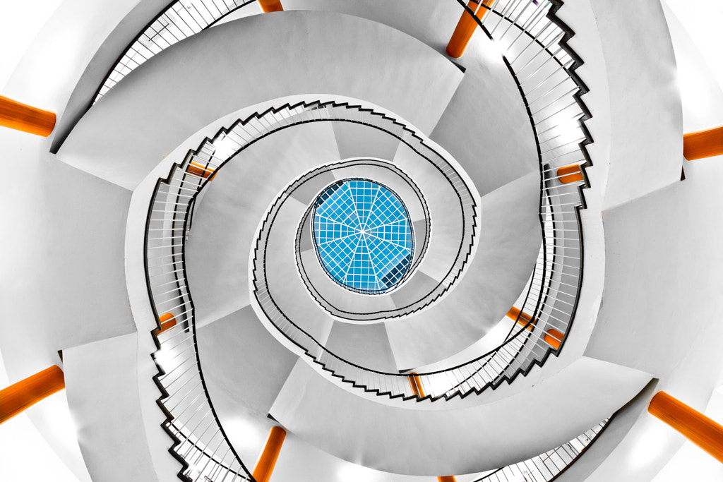 University Swirl by Philipp Götze on 500px.com