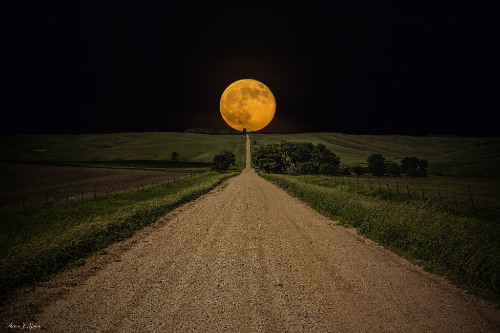 Road to Nowhere - Supermoon by Aaron Groen on 500px.com