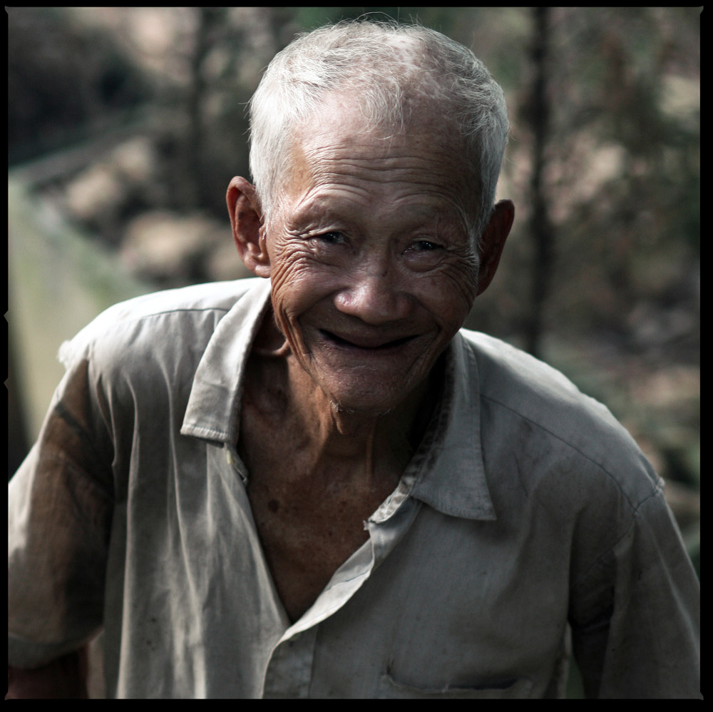 Old Thai Man by Jonathan Baker / 500px