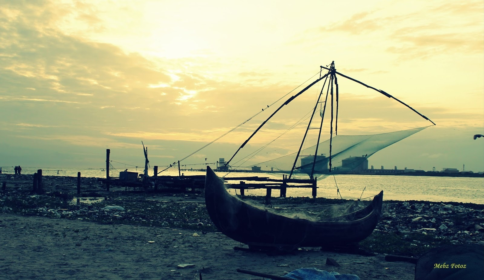 Boat by sea side