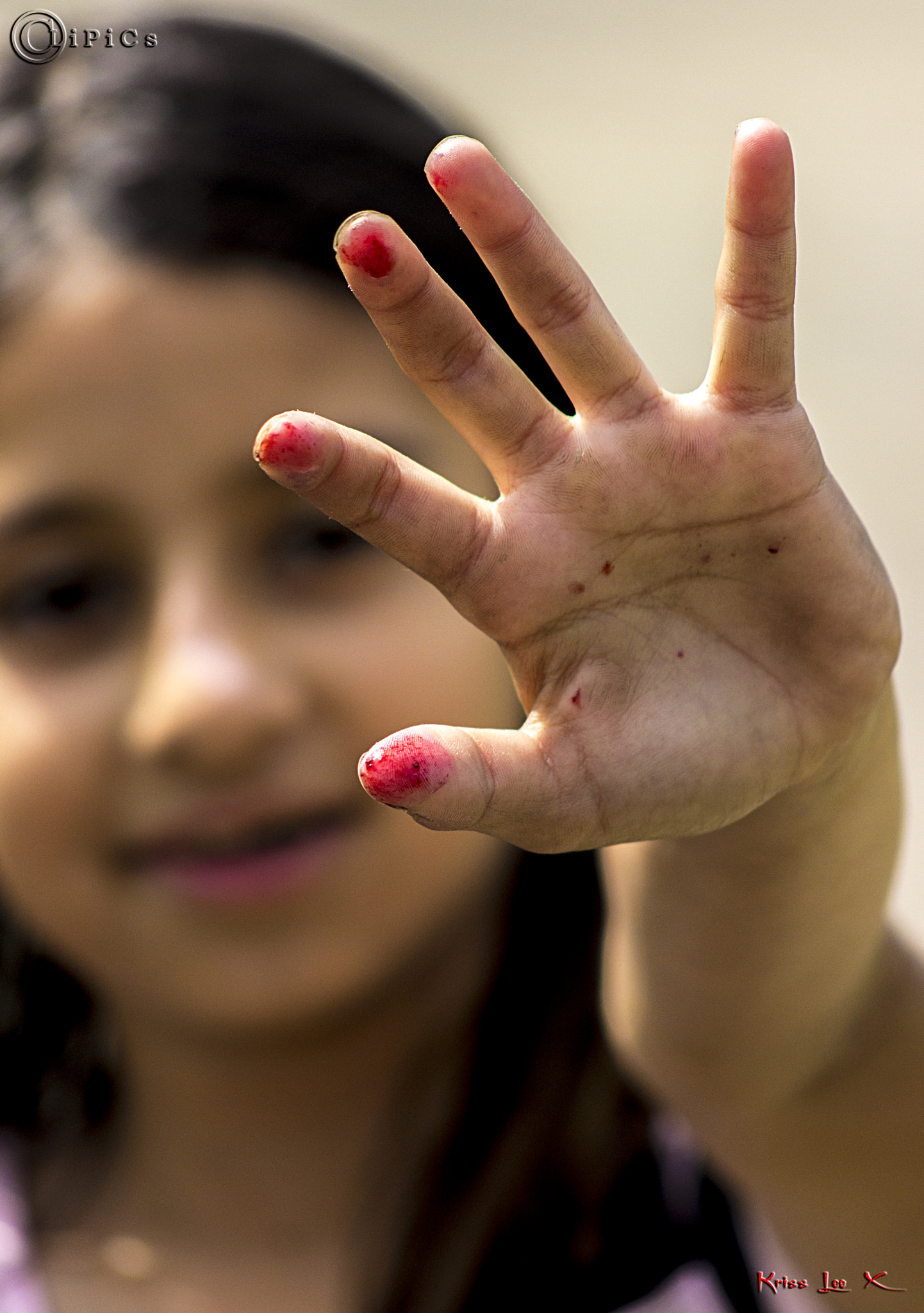 Blackberry Hands